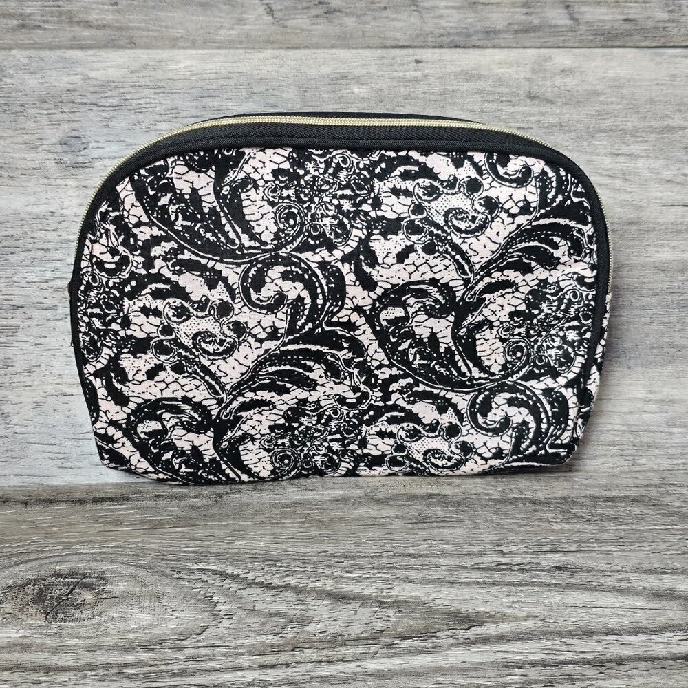 🚨401 Paisley Black And White Cosmetic Makeup Bag
